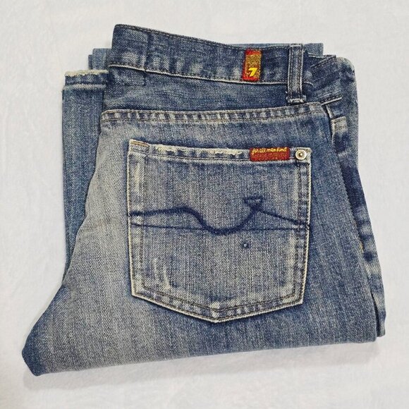 7 For All Mankind ✦ Flare Jeans ✦ “Great Wall of China” Rhinestone Collector 29 - Picture 11 of 13